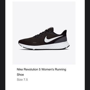 Nike revolution 5 sneakers